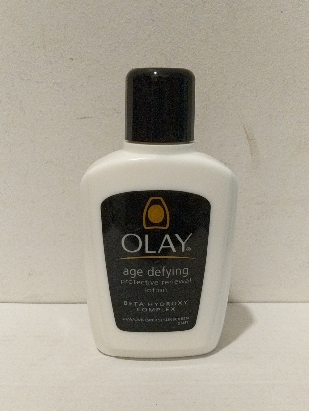 OLAY Age Defying Protective Renewal Lotion 4oz